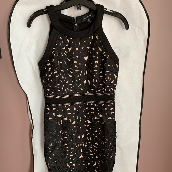 le chateau tight black with lace detailing dress - Picture 1 of 5